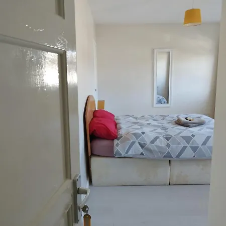 Pace * Μπρίστολ